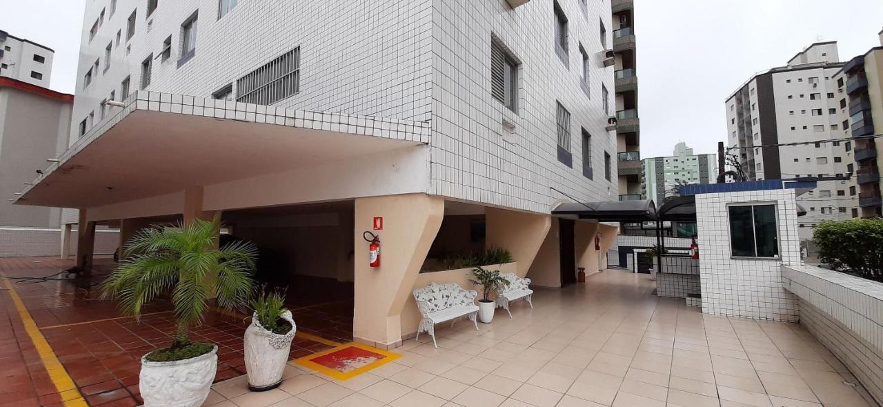 Апартаменты Excelente Local - Praia Da Guilhermina, Com Tudo Proximo Прая-Гранди Экстерьер фото